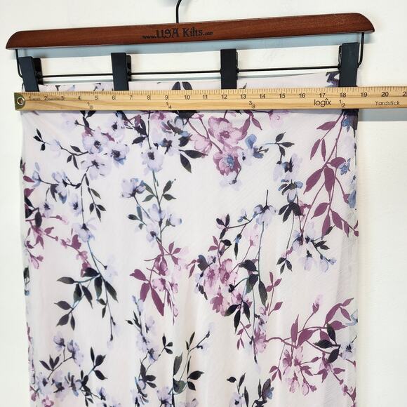 Roz & Ali Lavender Floral Maxi Skirt Size XL Crepe Chiffon Lined Flowy Cottage - Picture 8 of 11